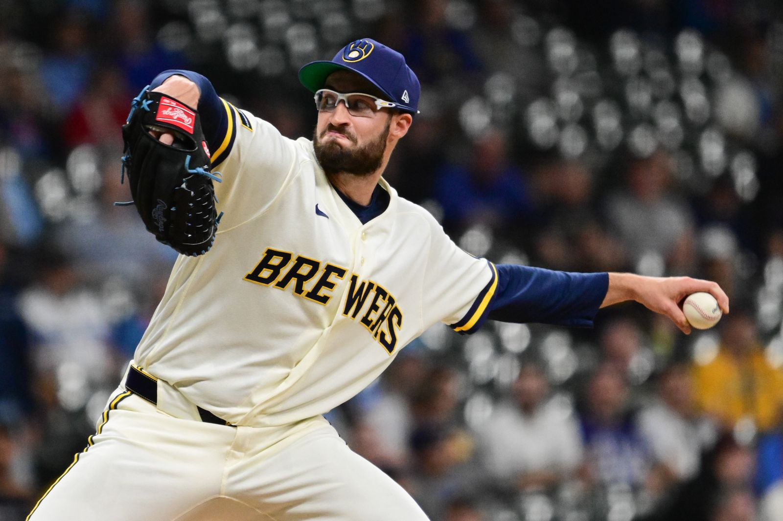 美版「勝投怪盜」？釀酒人左投中繼狂拿5勝　暫居大聯盟勝投王