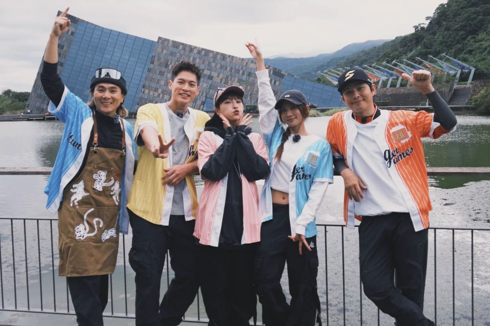 孫協志「心疼峮峮被網暴」嚴肅發聲：學會尊重別人　不捨《飢餓遊戲》4年合作夥伴送祝福