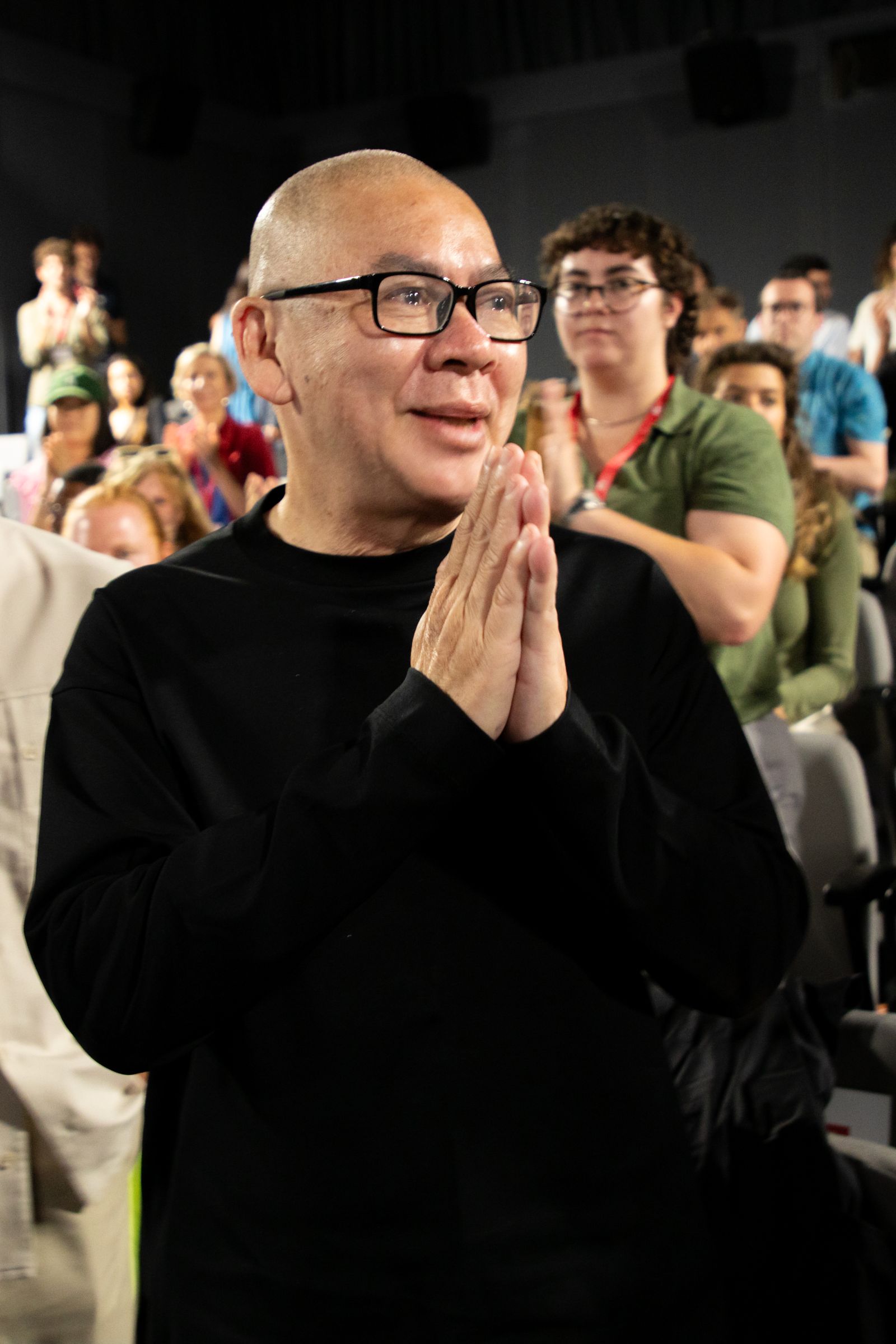 蔡明亮導演在《愛情萬歲》4K數位修復版世界首映現場感動得熱淚盈眶。國家影視聽中心提供