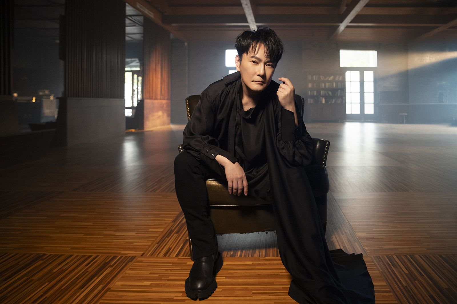 張信哲斥資千萬雕琢MV影像　全球取景4地驚見台北101