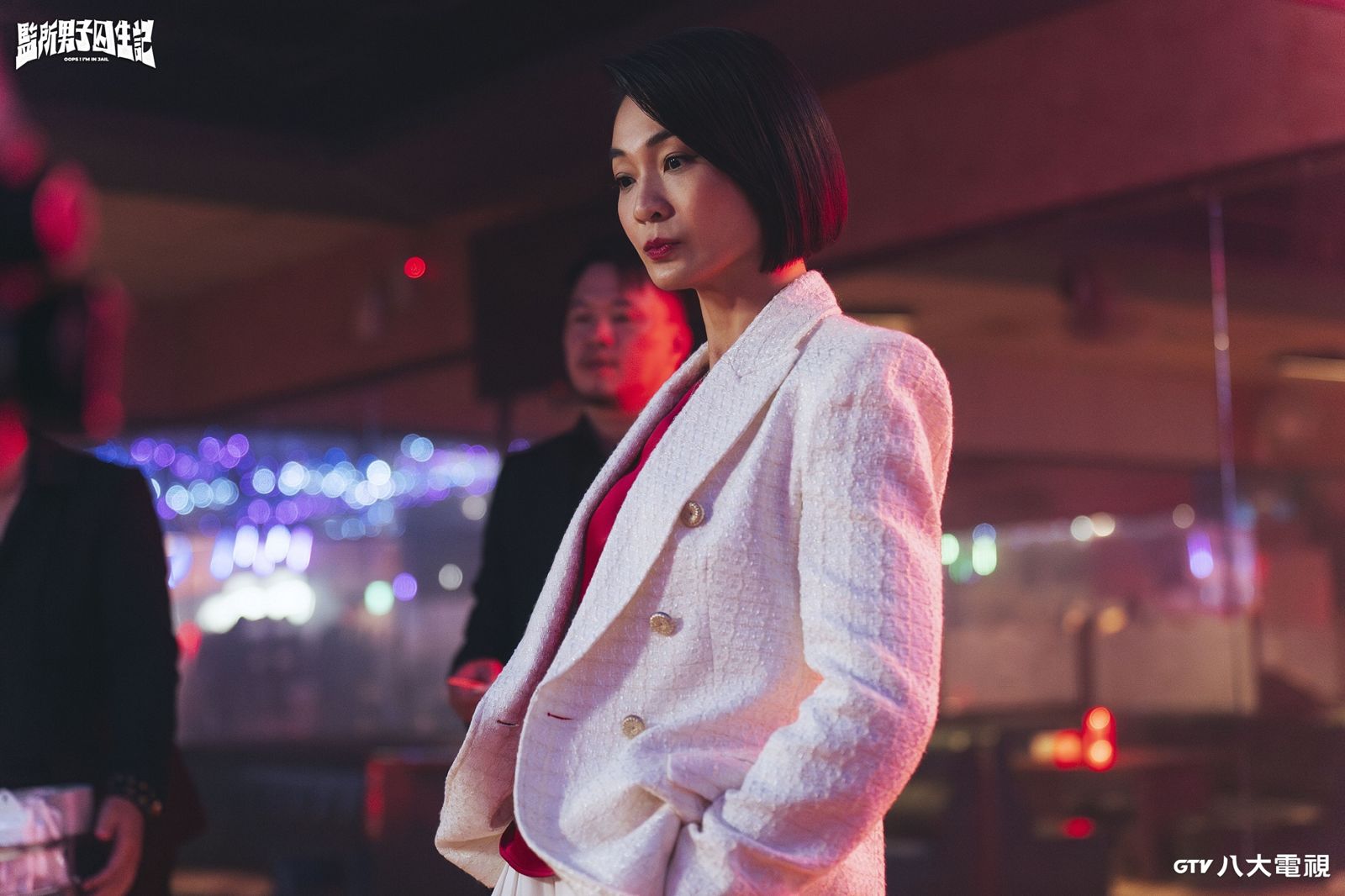 「黑幫大姐頭」真實身份竟是學霸　「動用私刑」畫面曝光心驚驚