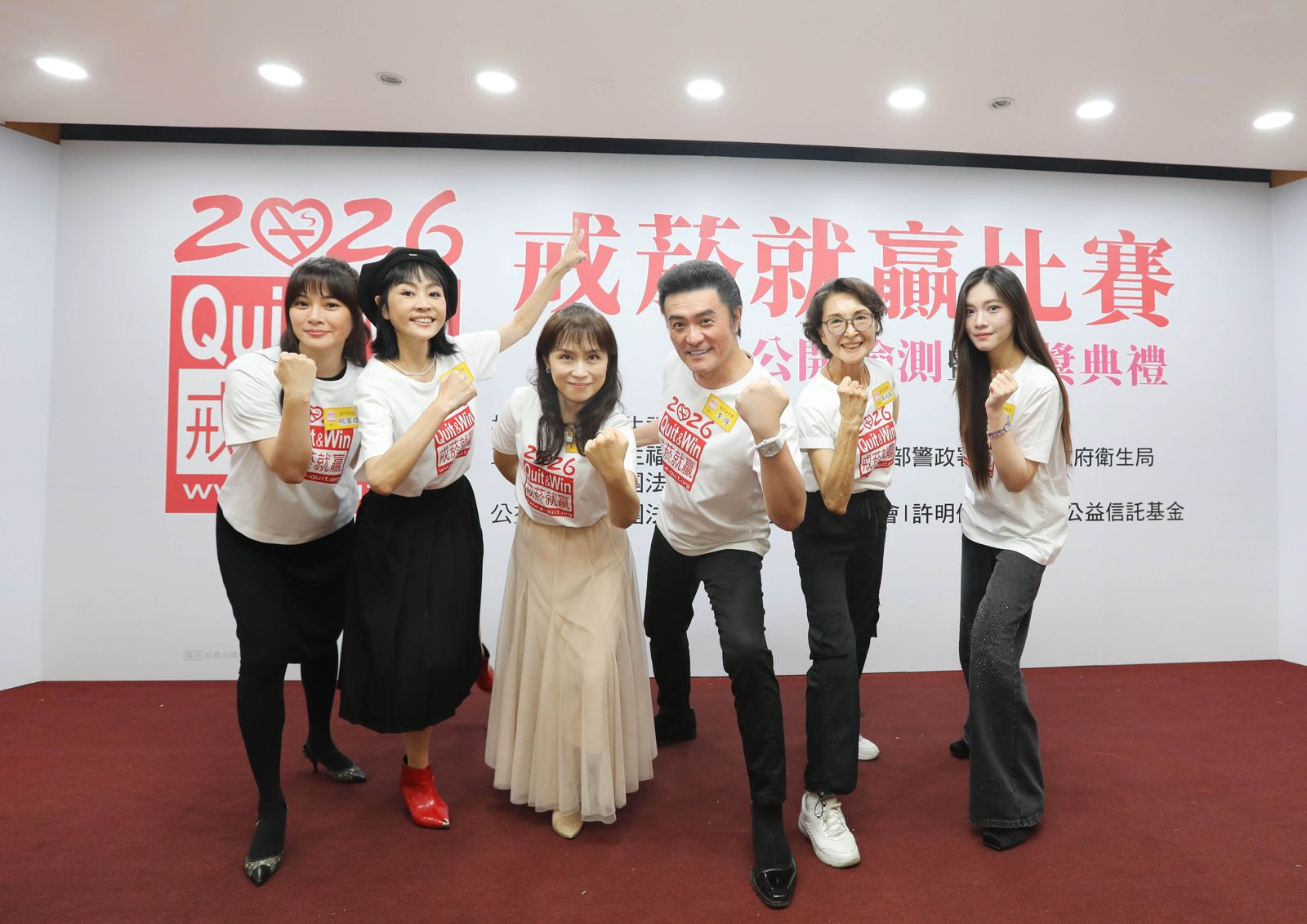 45歲「最性感大嫂」生下「最美星二代」女兒 淡出演藝圈罕見現身曝凍齡美貌!謝張小燕10萬賭約