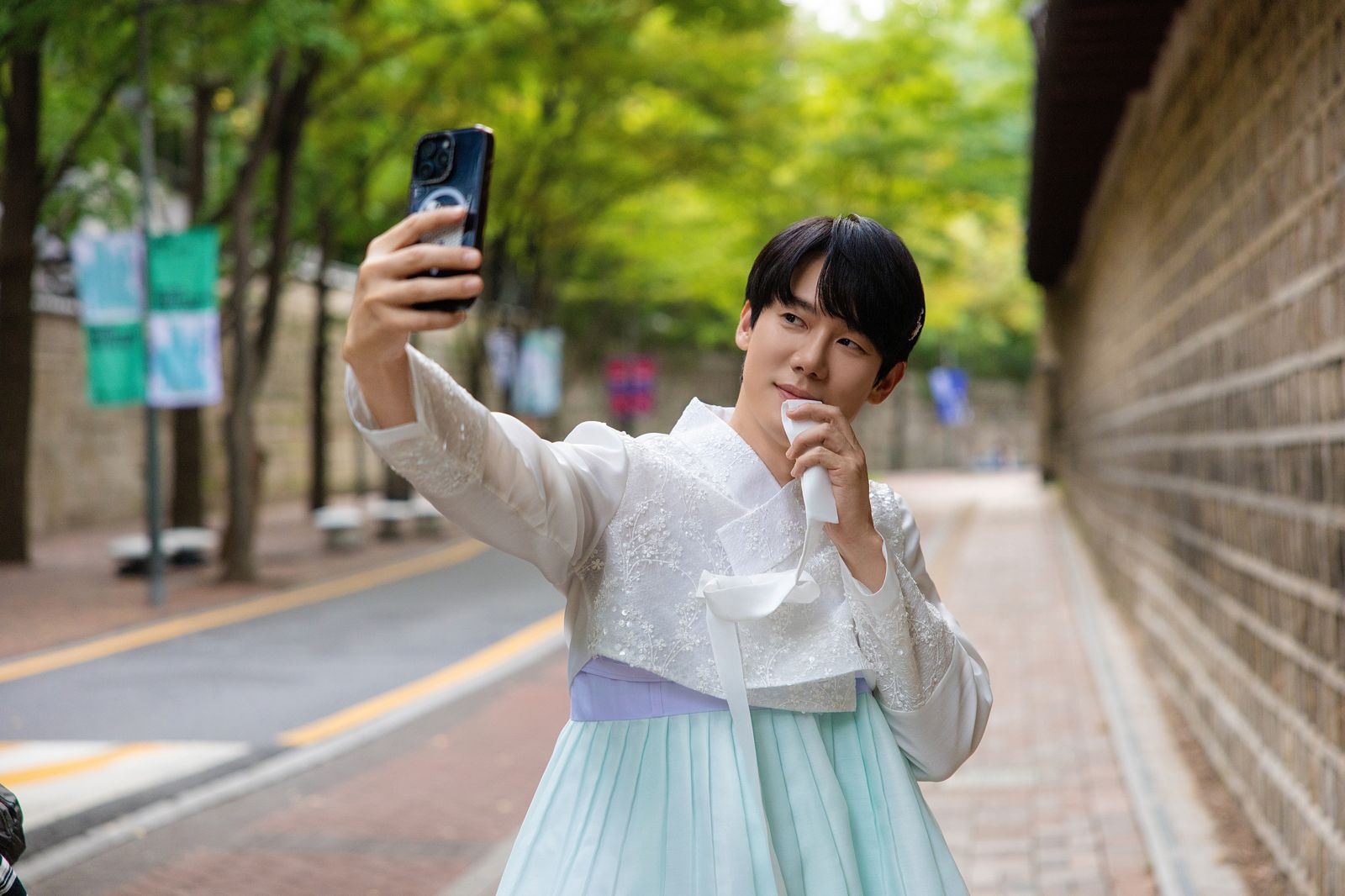 41歲男神遭「黑道阿飄」附身法庭飆髒話！　柳演錫鬆口：最想變成狗