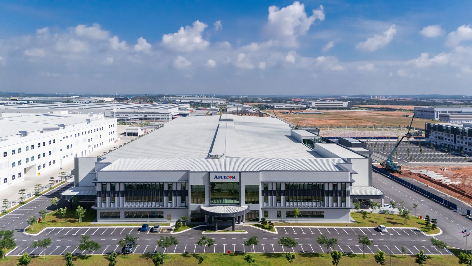 地震搖搖我不怕?美超微供應鏈大訊推AI機架 可抗芮氏8.3級強震