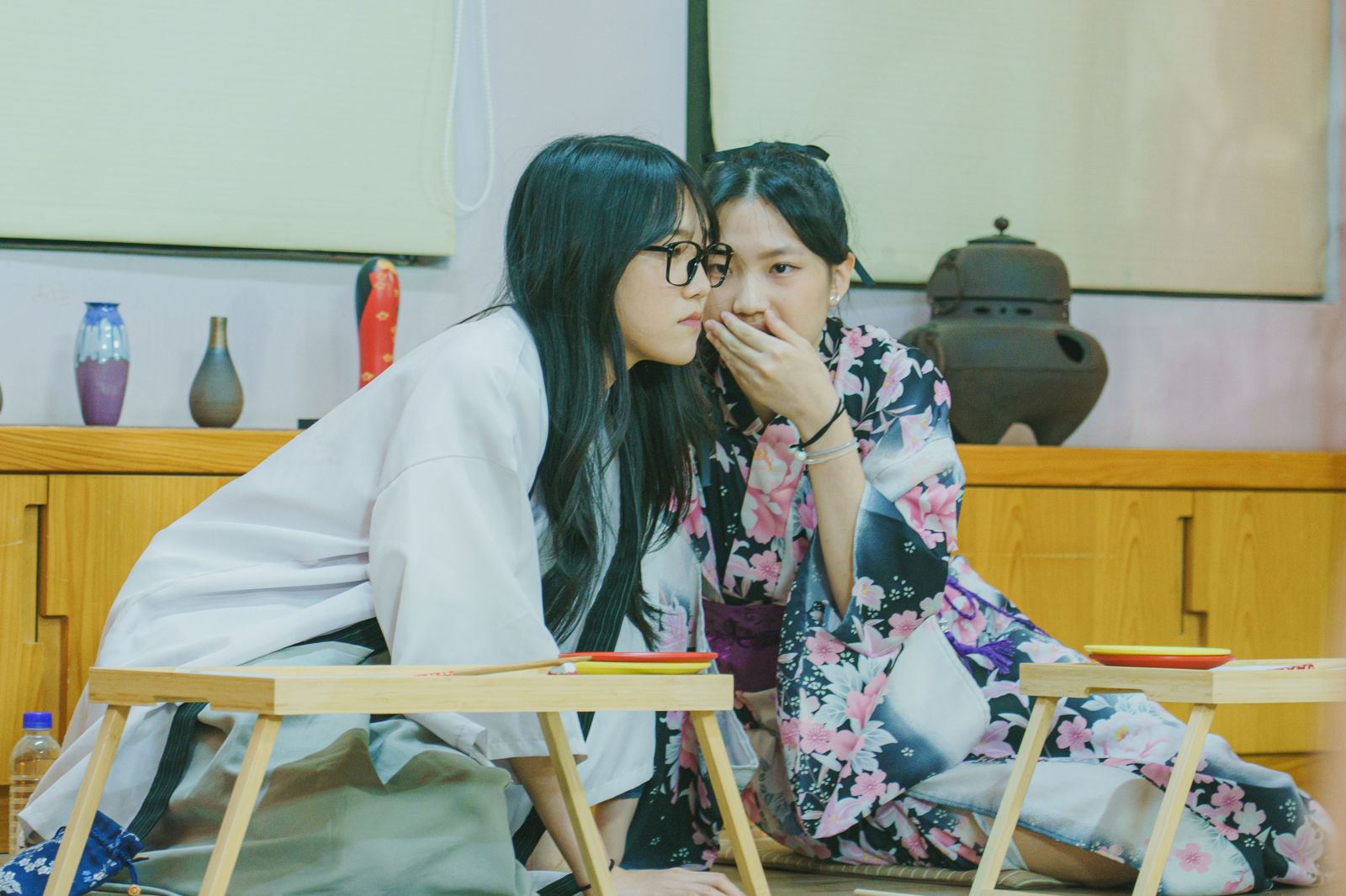 有人注定出局，原本的合作瞬間變成競爭。小公視提供