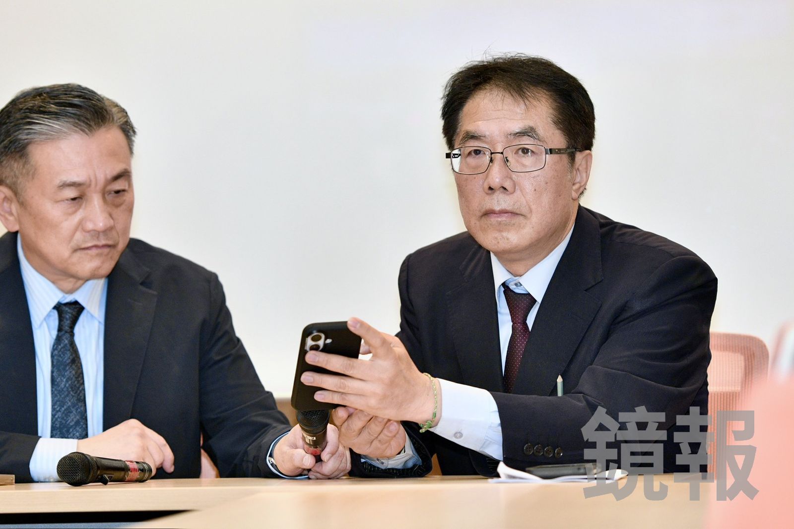 如何接住「黃偉哲們」和「王定宇們」?