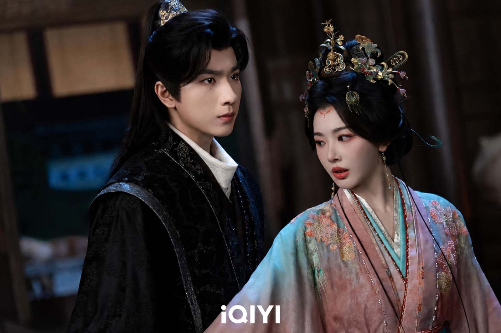 《逐玉》閨蜜接力搶鏡 孔雪兒化身「黑蓮花公主」開局就超猛!一夜情後竟「冷言羞辱」變政敵