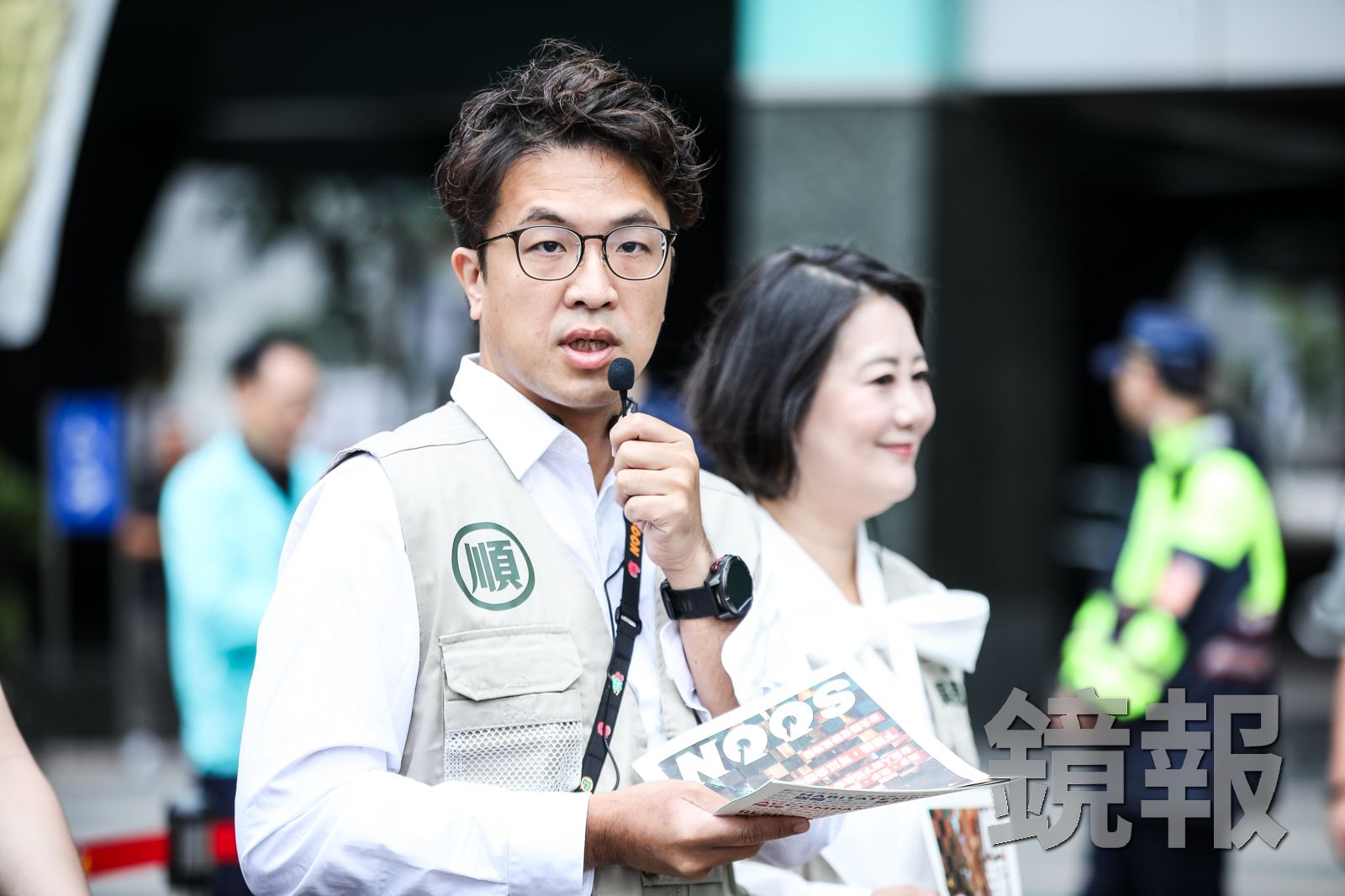 確定出席月底同志大遊行 沈伯洋去年偕妻女上街頭:幾乎每年都參加