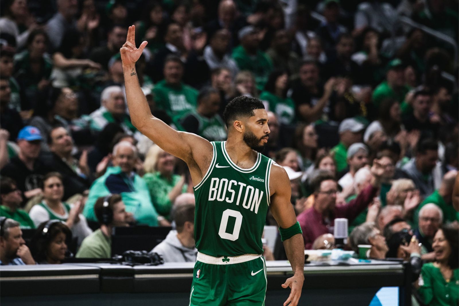 破除復出謠言!Tatum澄清無時間表:100%健康才上場