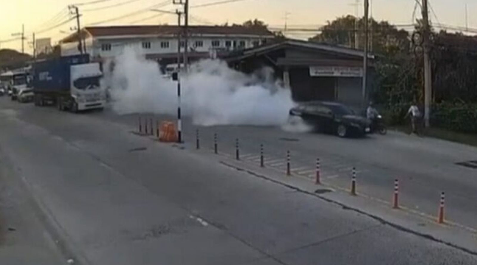 發現老公偷吃秒黑化!人妻靠YT「學會自製炸彈」裝車底 小三「因1事」奇蹟生還