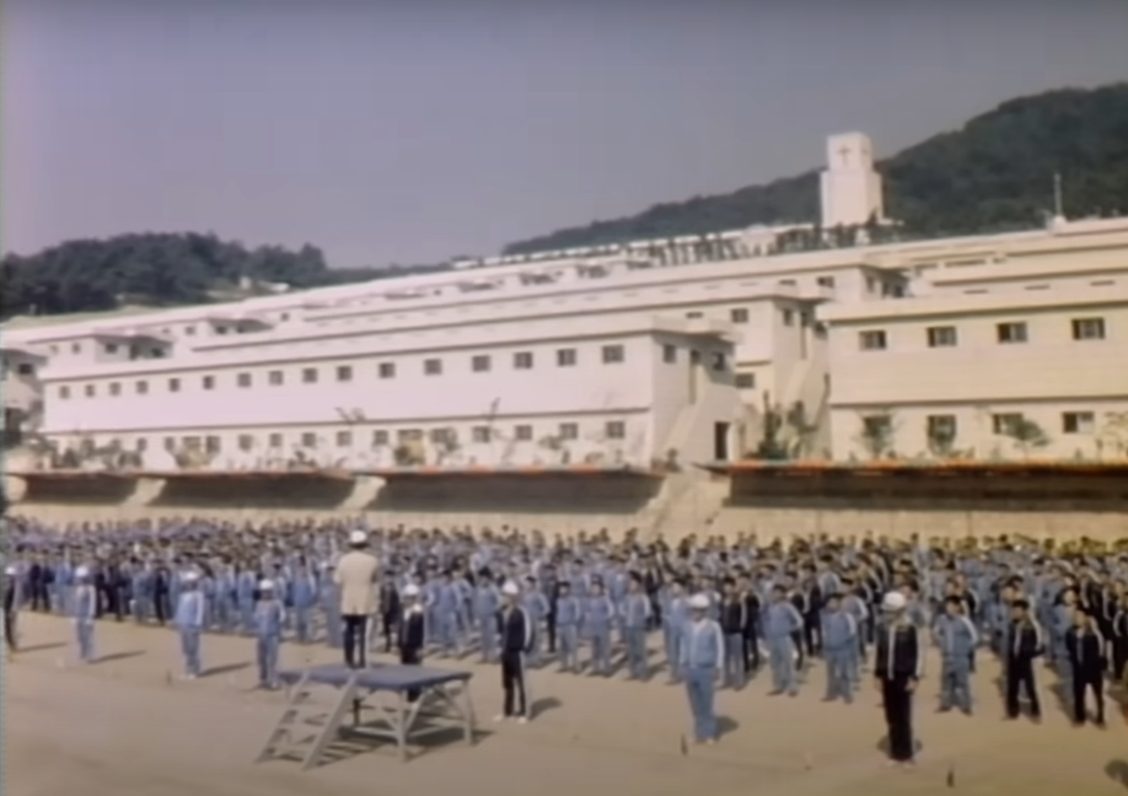 釜山之家的收容者除了遭虐待，還成為免錢勞役。翻攝YT@NetflixKorea