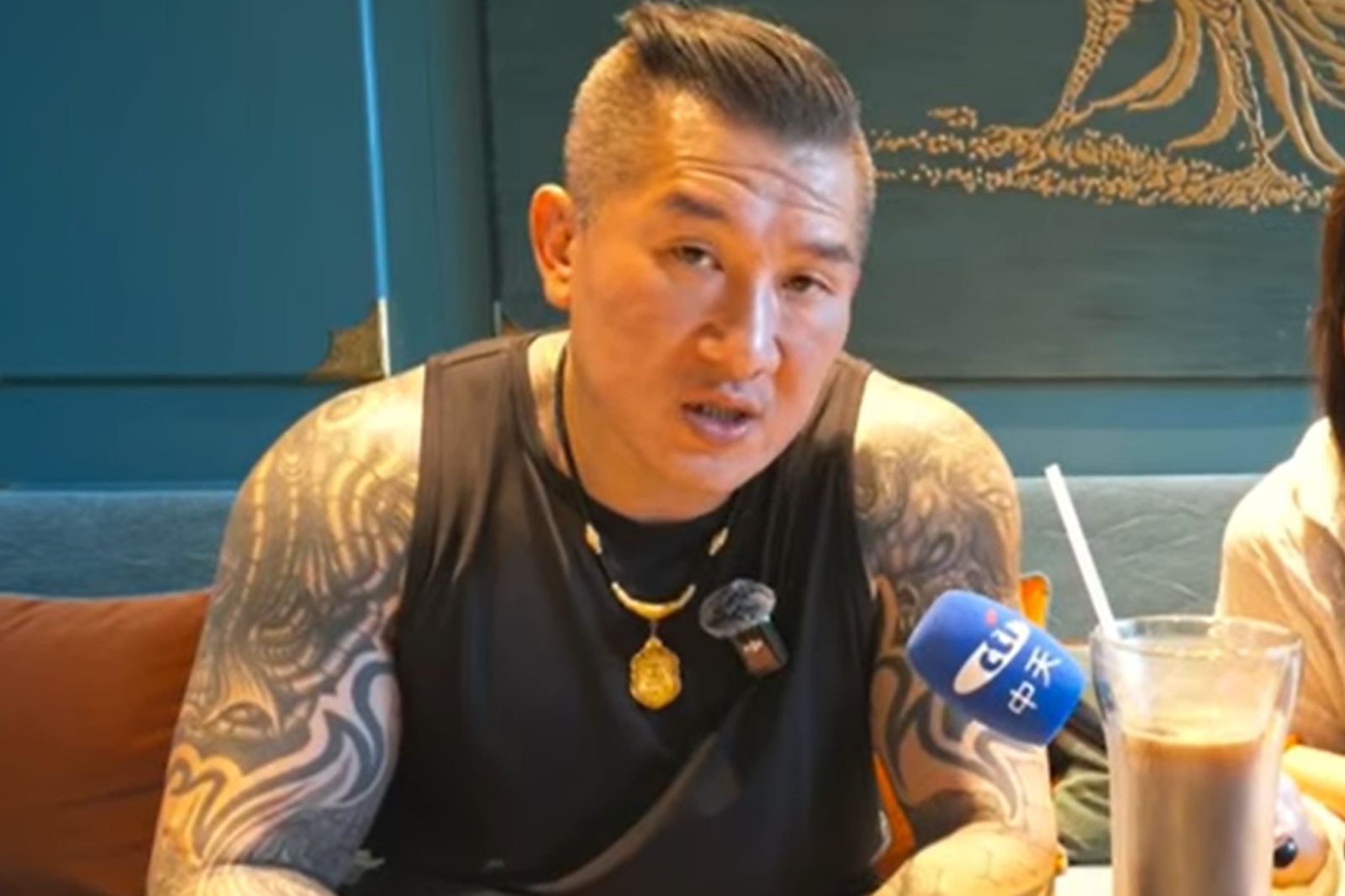 館長遊中打滿分！被罵「賣國賊」怒了　嗆：我要和他們拼命