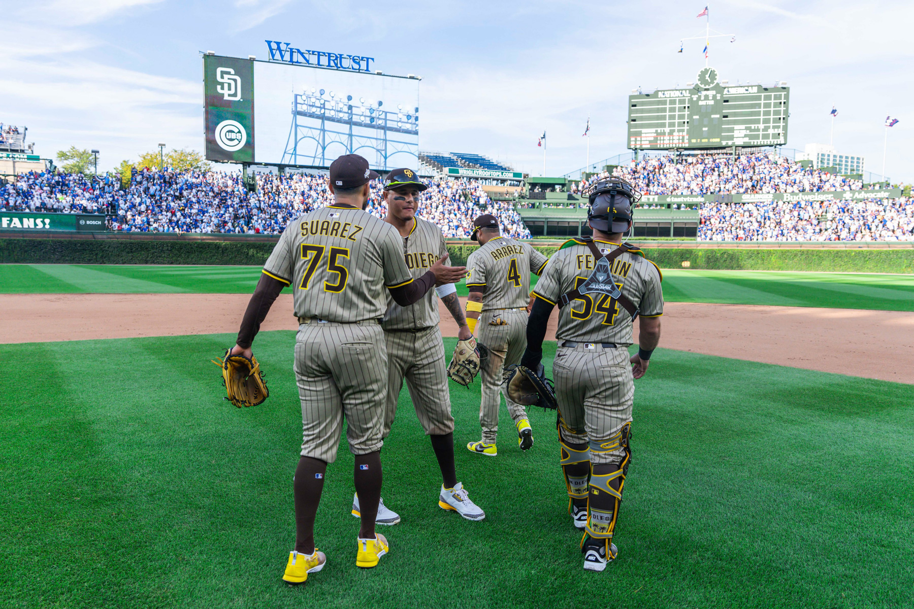 MLB/戰線延長!Machado開轟、牛棚發威 教士3:0擊敗小熊扳平戰局