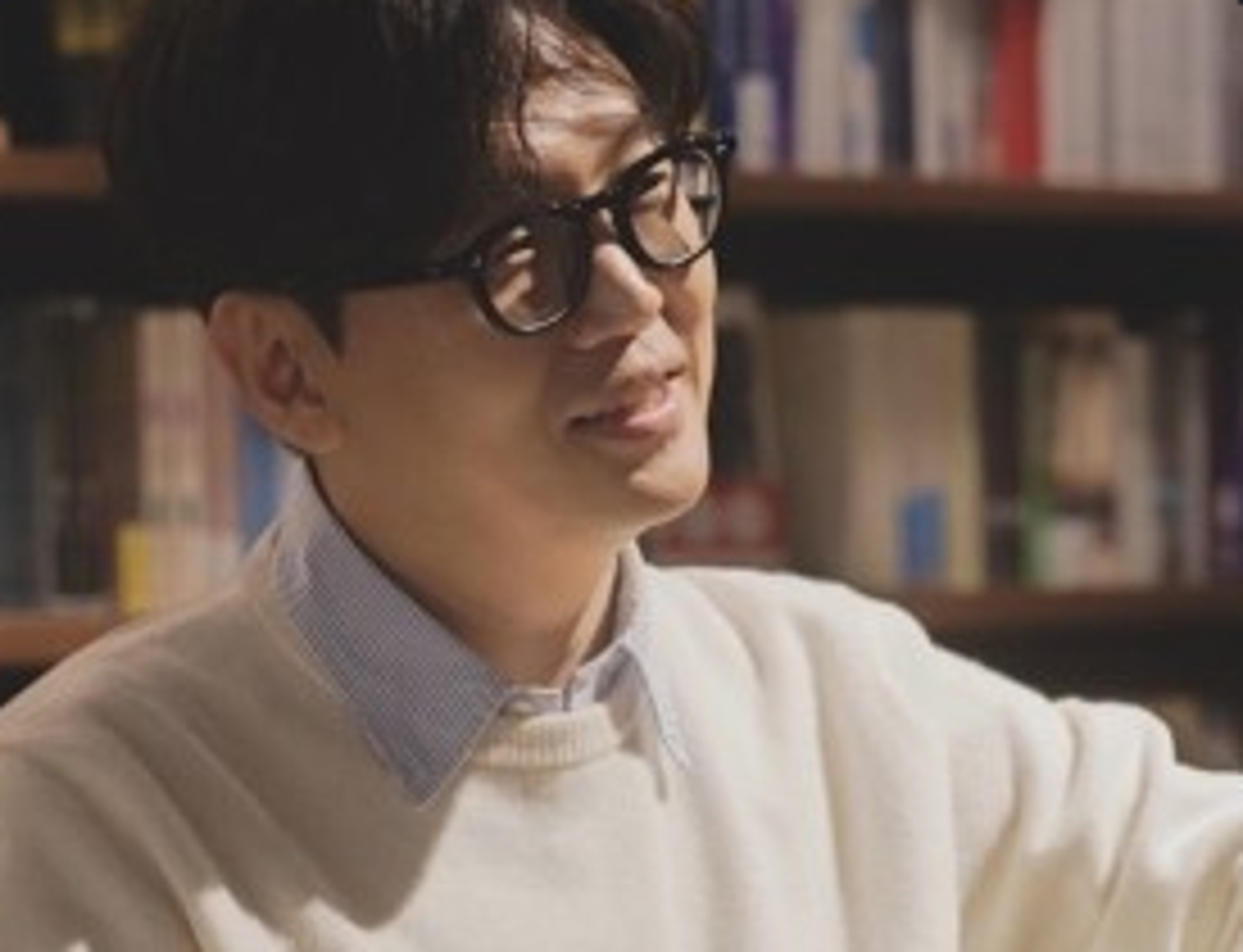 暖男形象攏係假欸!「神翻譯」黃石熙半小時猥褻2女、婚後性侵偷拍女學生 性犯罪黑歷史一次看