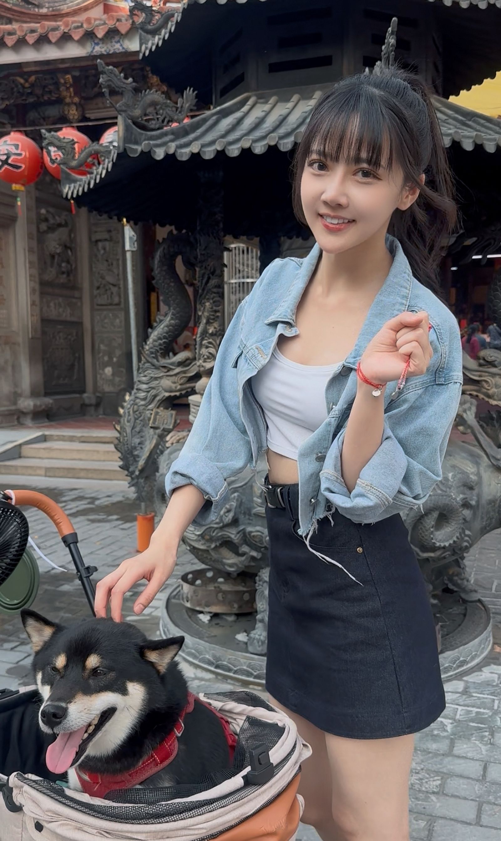 財團法人流浪動物之家基金會攜手臺中樂成宮(旱溪媽祖廟)發起公益聯名計畫「守浪紅繩」。法人流浪動物之家基金會提供