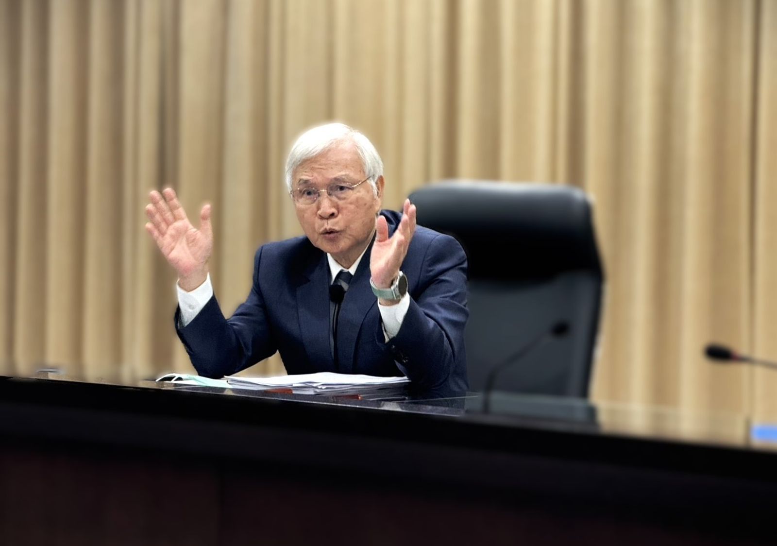 你中午吃的便當還是貴啊!Fed升1碼台灣不跟 楊金龍「停看聽」央行10連凍在2%
