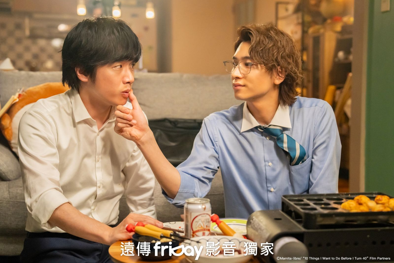 風間俊介(左)分享讀完原作後,就一直思考如何完美演繹角色。friDay影音提供