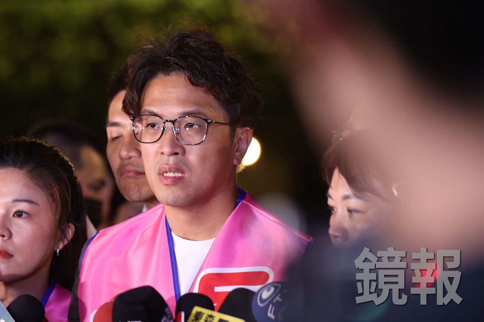 蔣萬安允連任後參加園長會議 沈伯洋搖頭喊:太誇張了