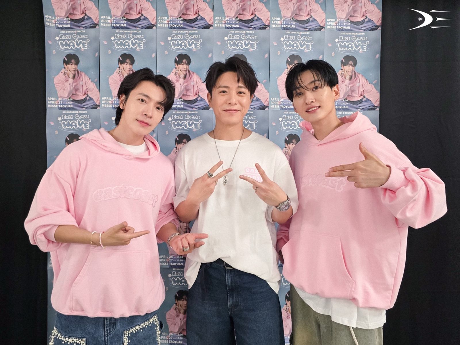 韋禮安突襲東海FANCON飆唱〈最好的朋友〉　想學帥招自嘲變成費玉清