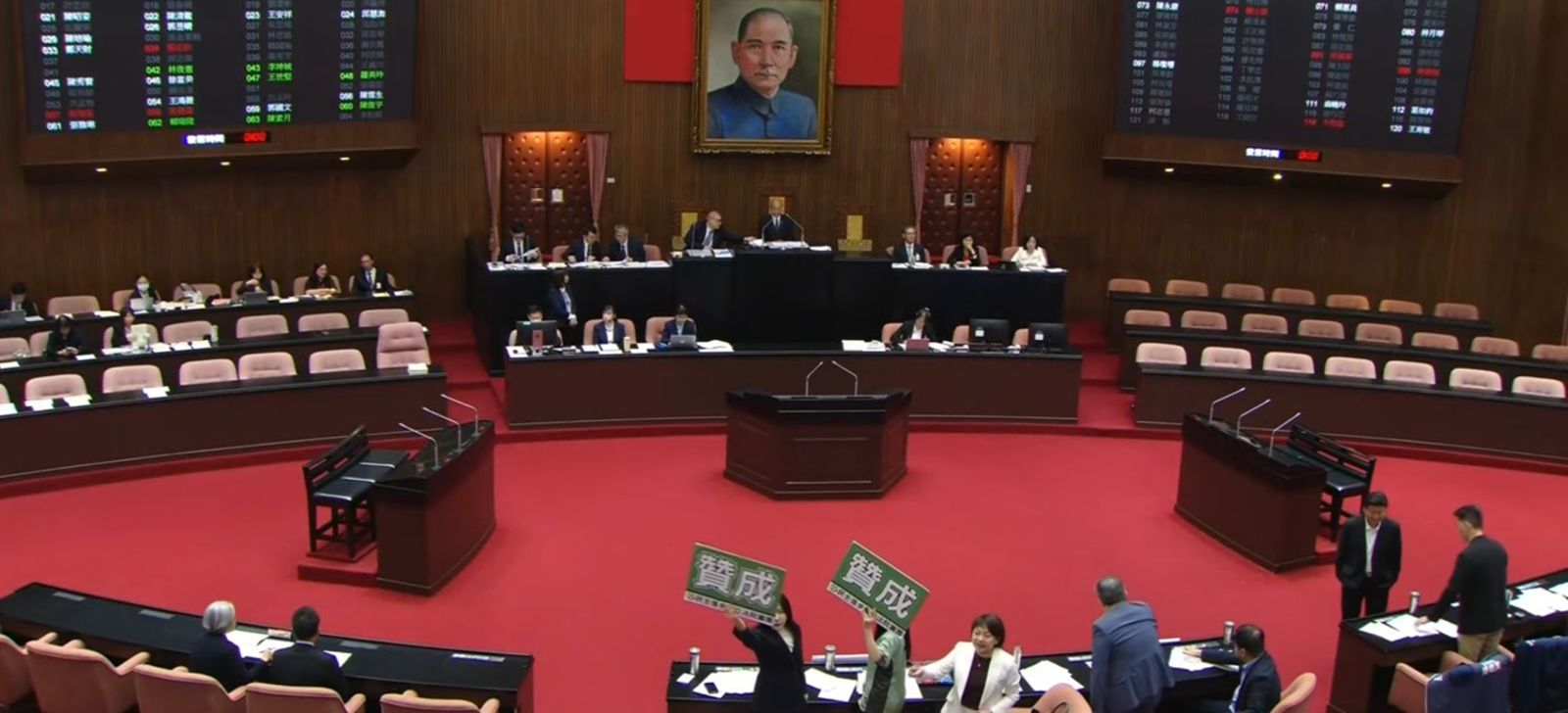 藍白聯手三讀通過《選罷法》高虹安條款 緩刑、易服社會勞動者可參選公職
