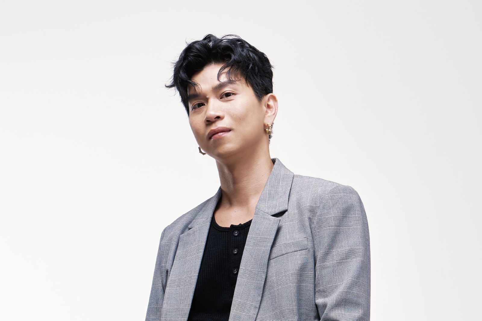 連續轟炸8小時！雷擎逃離台北高壓　上山下海重啟初衷