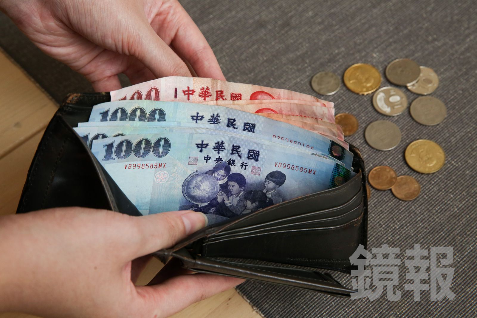 年終獎金可以不發嗎？律師曝案例直言「雇主的恩惠」　合約多1句話下場大不同