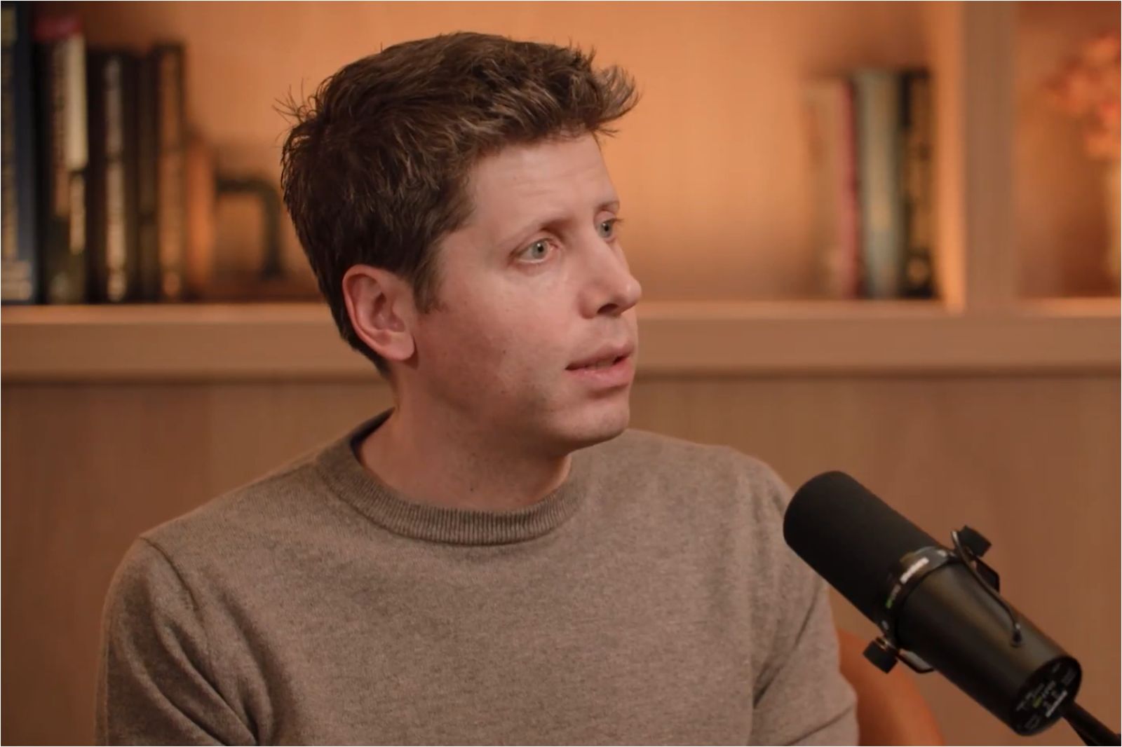 OpenAI執行長氣炸「8.5億元住家被丟汽油彈」　嫌犯還闖辦公室放話縱火