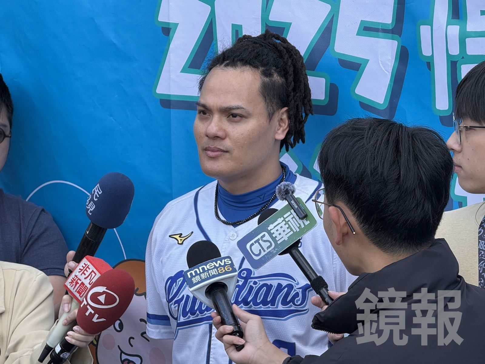 2023經典賽後再合作！張育成歡迎林岱安加入富邦悍將　曝光第一印象