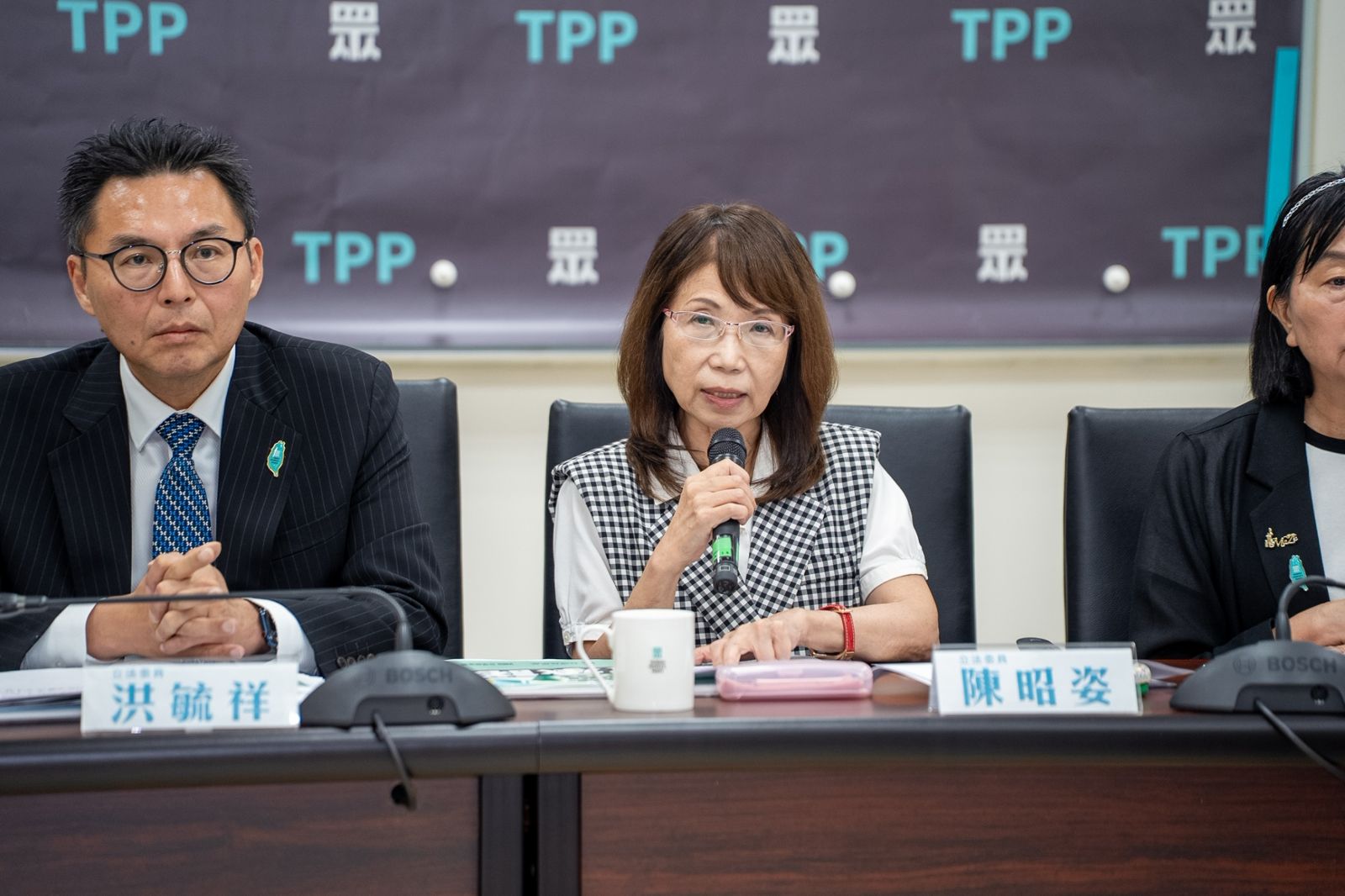 檢方破獲跨國「訂製嬰兒」集團!陳昭姿喊話:讓代孕入法接受監督