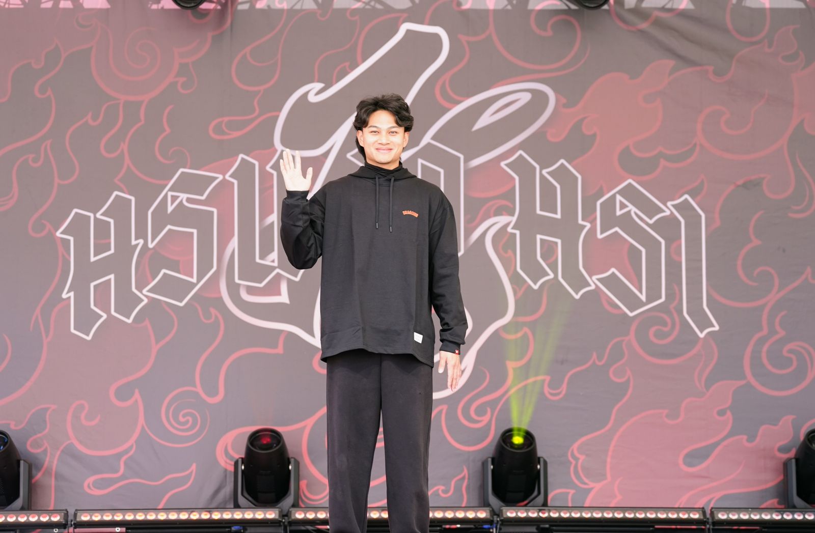 「龍之子」徐若熙旅日前辦歡送會　千名龍迷齊聚天母送祝福