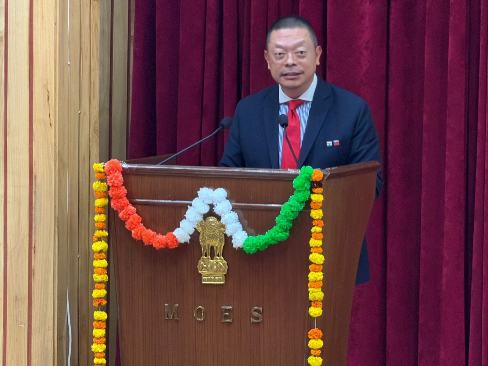 接待賓客突不適！駐印度副代表謝柏輝猝逝　享年52歲