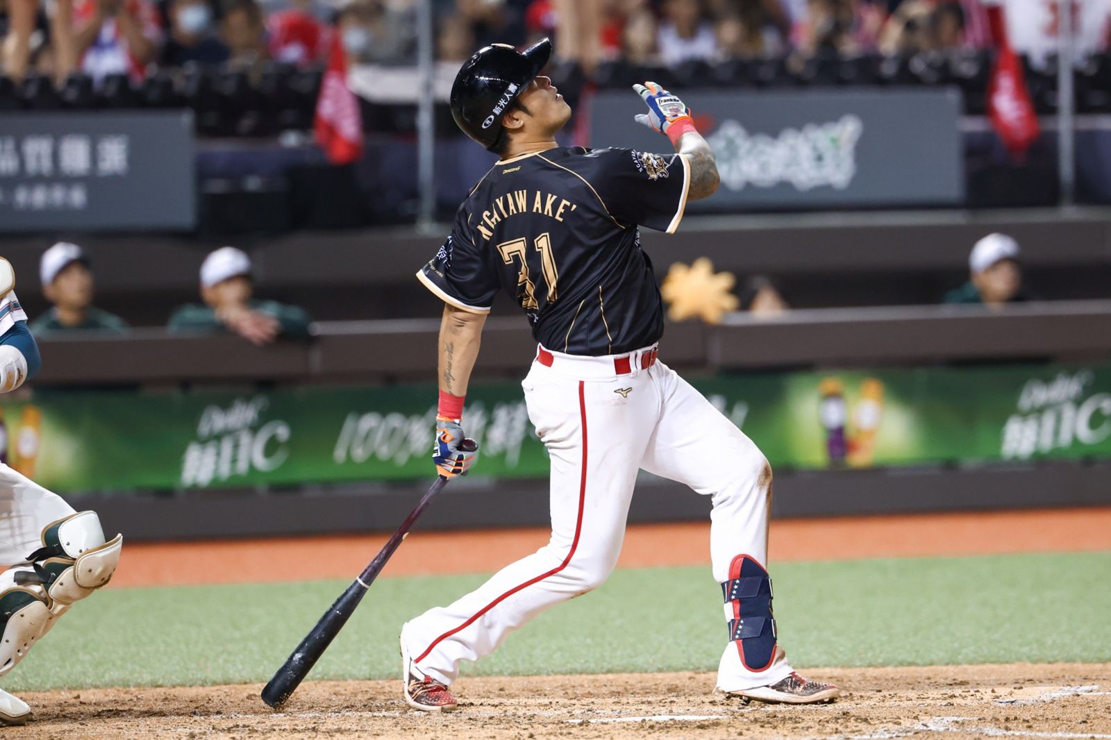 林智勝引退/五局歡呼中退場!2打席1保送 26316人寫龍隊週五新高