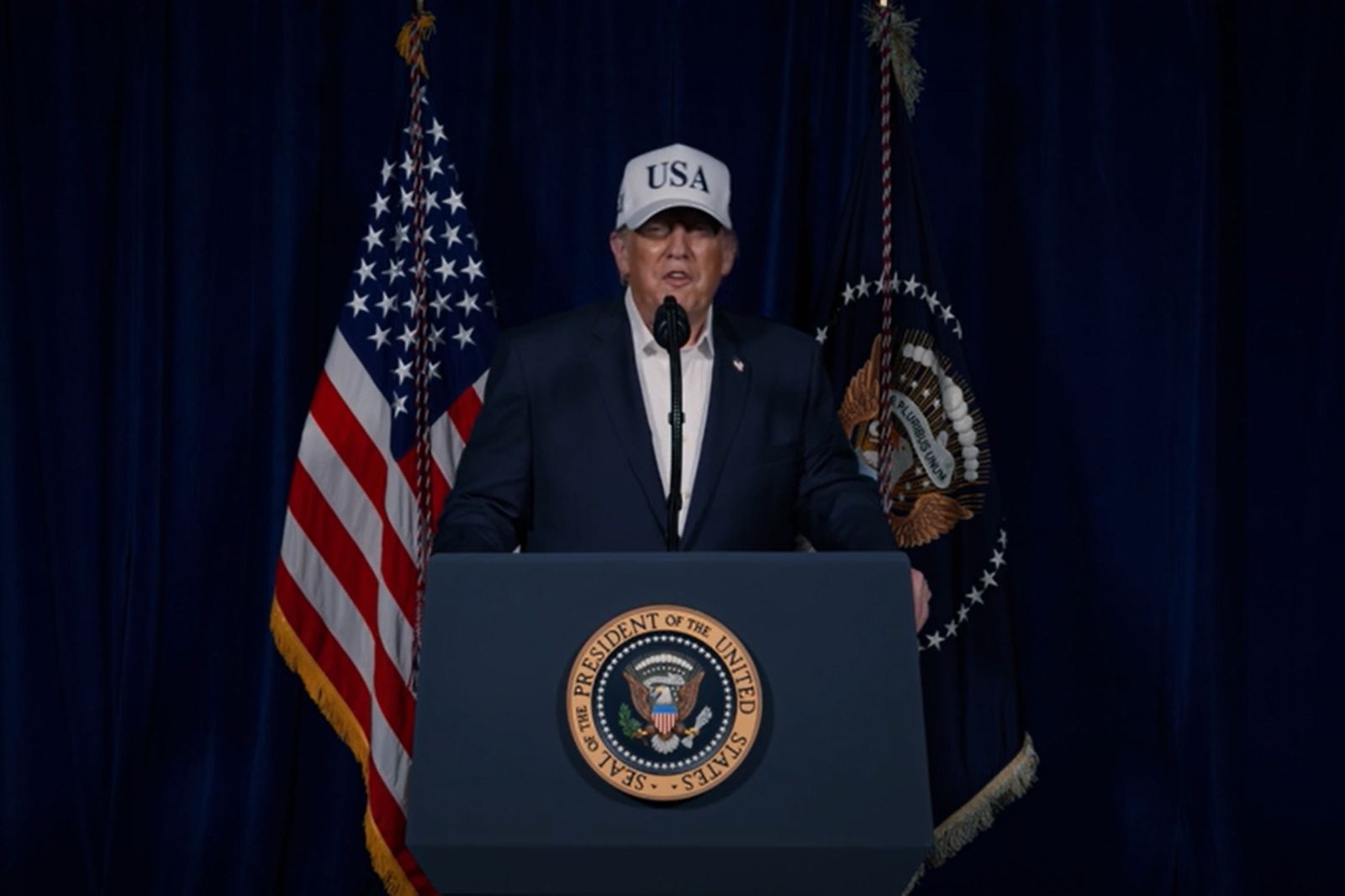 聯手以色列空襲！川普放話：讓人民接管伊朗政府　五角大廈披薩指數升高