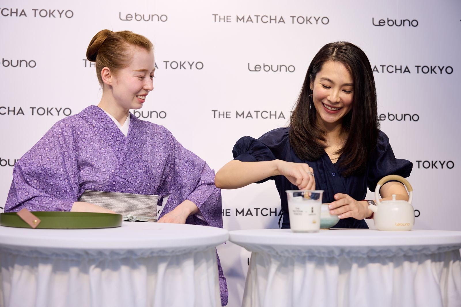 小潔（右）出席抹茶品牌活動。Le Buno提供