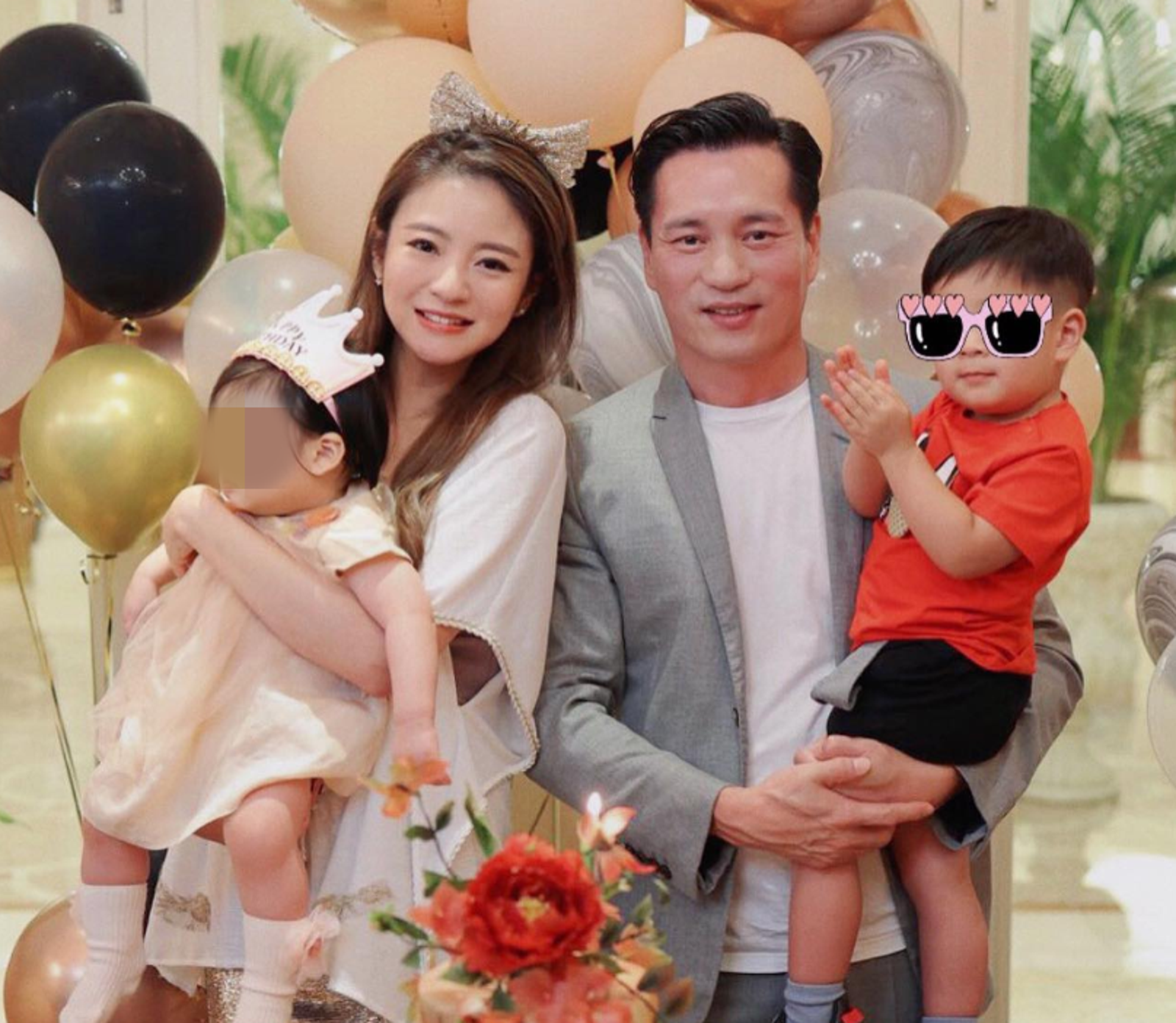 安以軒（左二）過去常分享一家四口的放閃照，社群已多年未更新。翻攝自ann09.29 IG