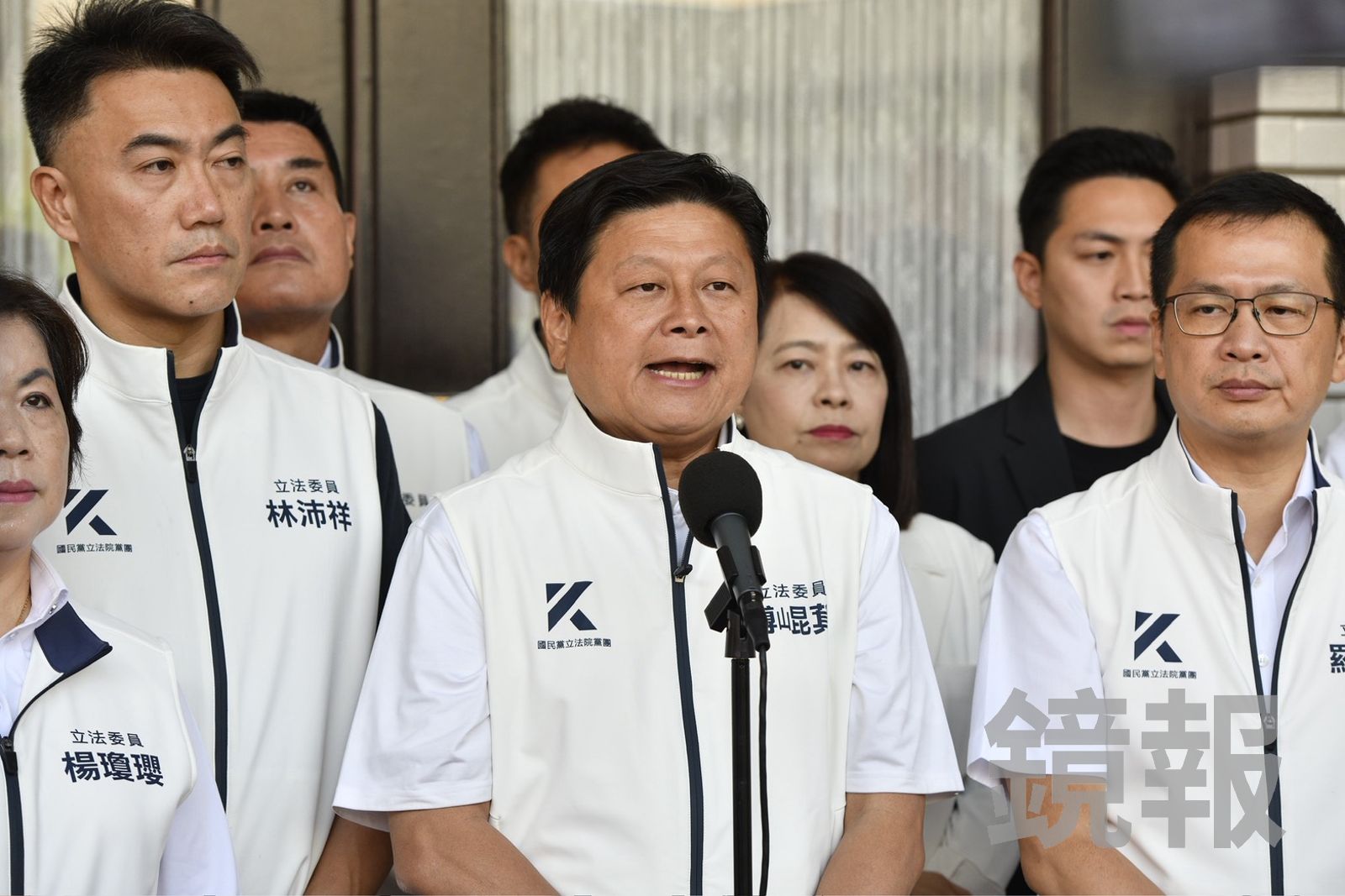 立院藍黨團放行115年度總預算案！綠委高聲歡呼　傅崐萁要卓榮泰承諾「這件事」