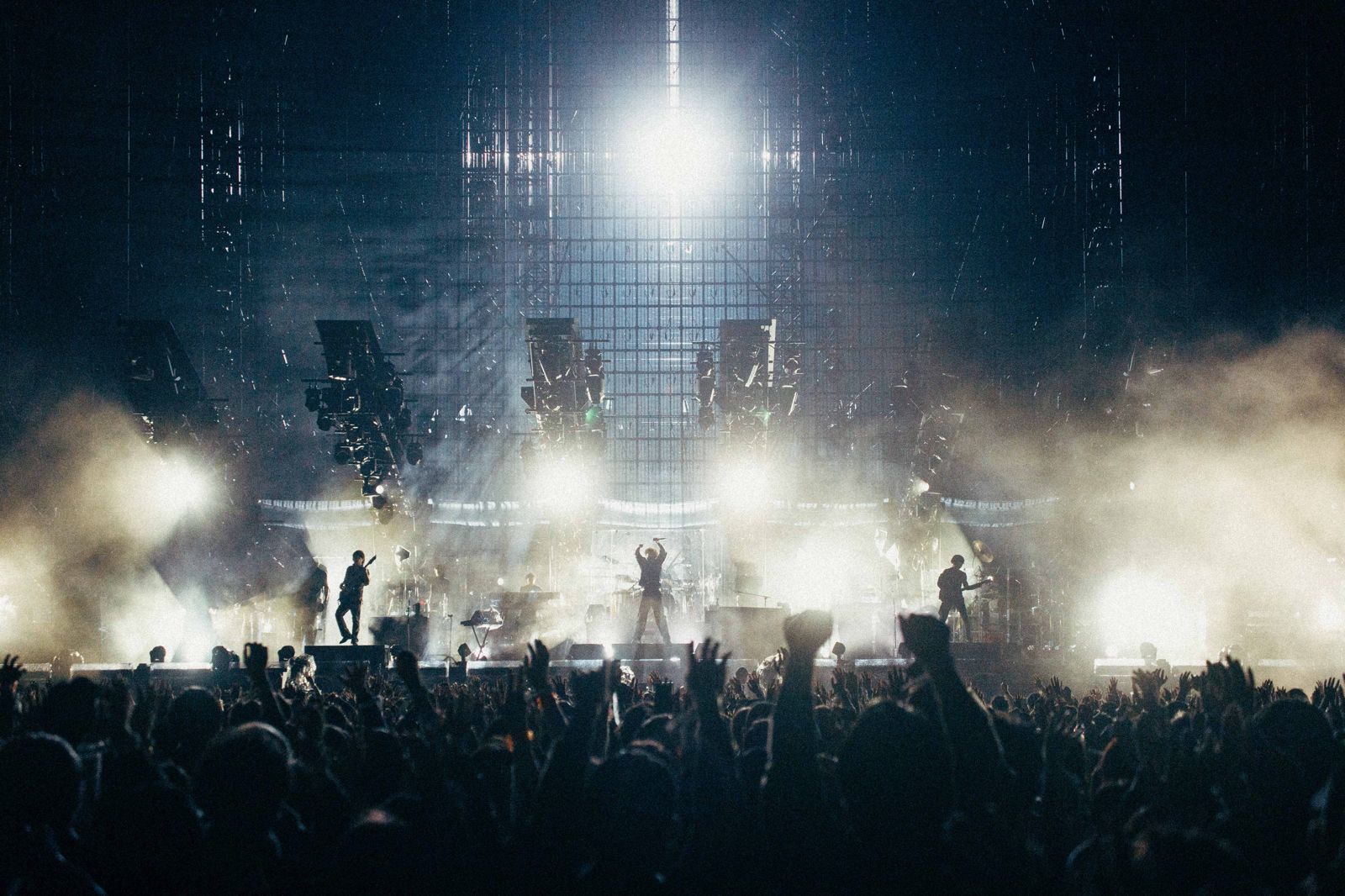 主唱親喊「因為你們才復活」！Official髭男dism二攻小巨蛋8月連唱2晚　開賣時間曝光