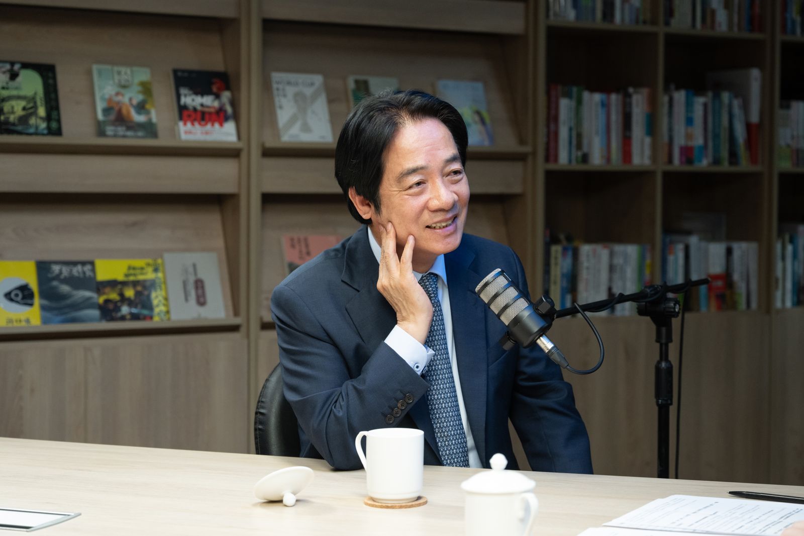 總統賴清德表示,政府在分發AI紅利時,不會以收入或是繳稅多寡做為評斷。圖/總統府提供