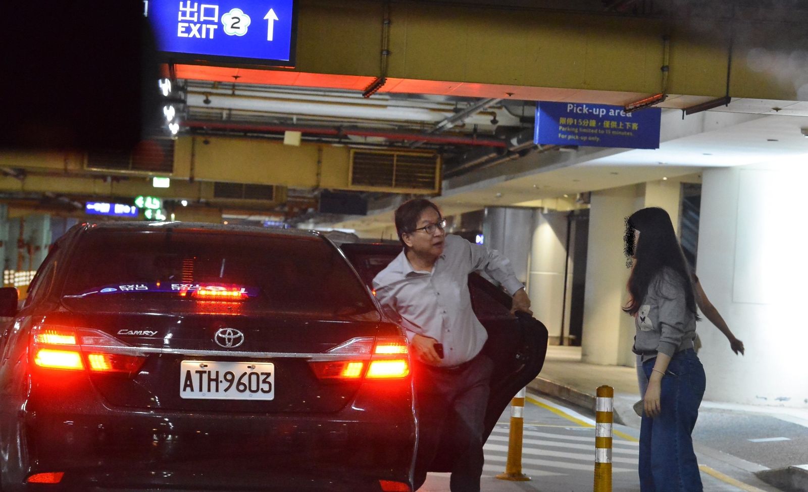 林國春在今年5月底爆料監委林郁容，在非公務時間、用途下動用公務車接送親友往返機場。（圖／取自林國春臉書）