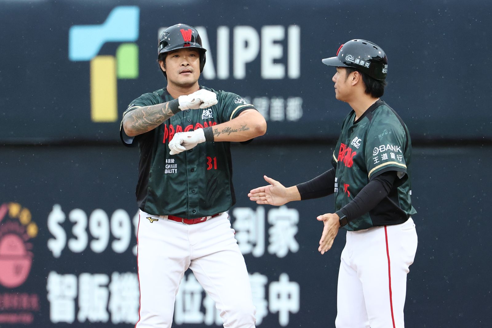 中職／颱風天龍獅火力戰　林智勝：「沒設定，靠經驗抓投手策略」