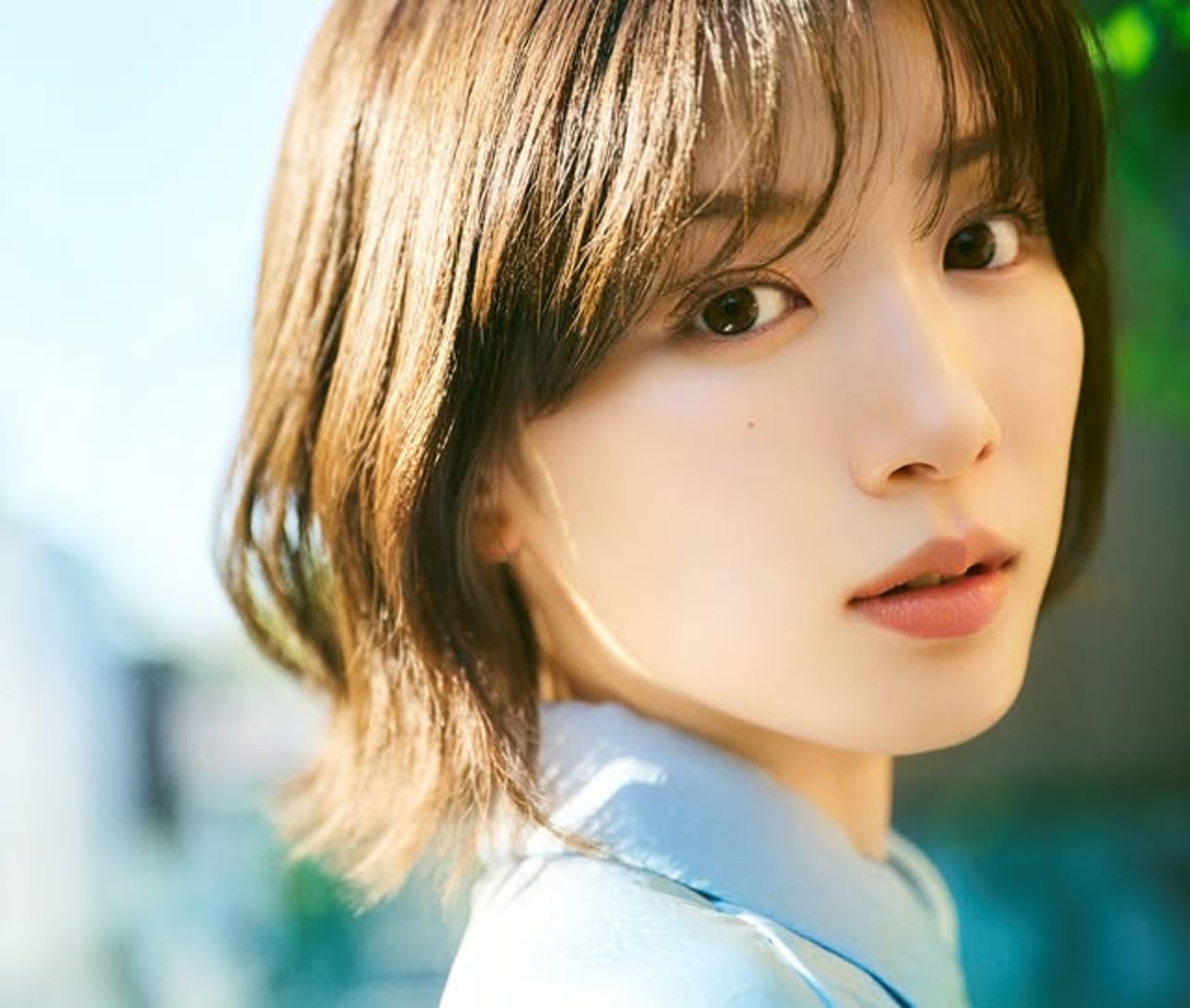 永野芽郁為了新片剪了俏麗短髮。翻攝IG@netflixjp