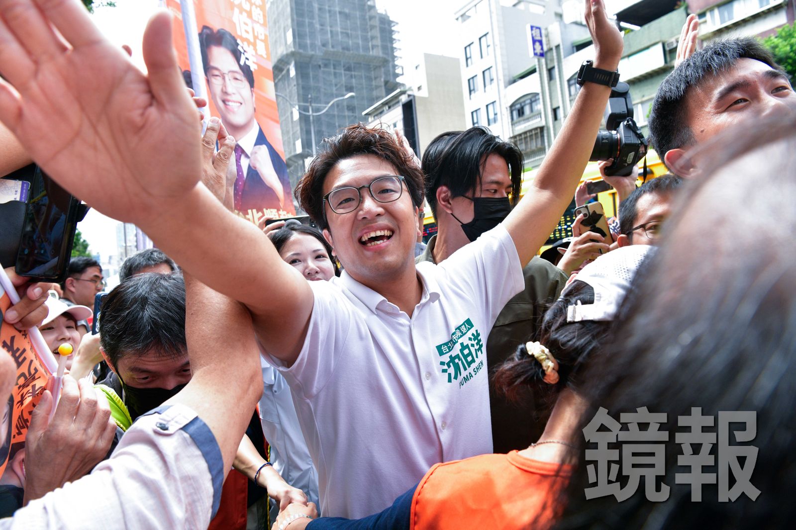 沈伯洋近日接受多家媒體專訪,資深媒體人矢板明夫讚3現象值得重視。攝影李智為