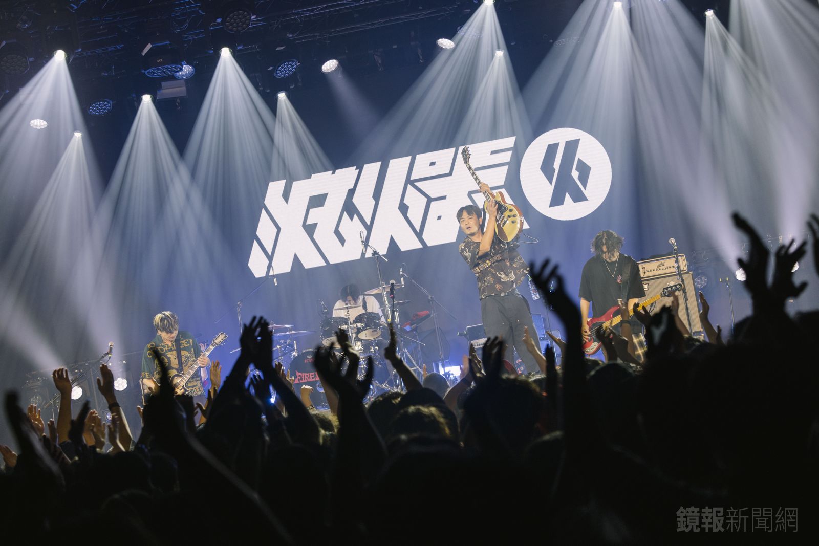 滅火器吐25周年心聲　喊話：台灣人要有骨氣