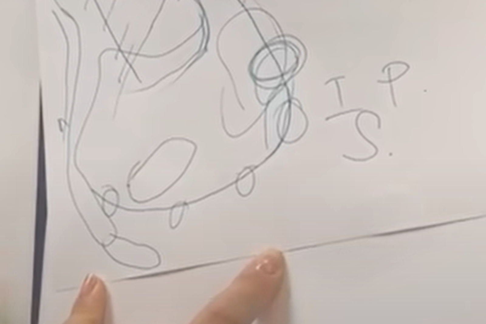 普萊・納瓦拉查預言IPS、T國暑期恐現海底劇變。圖／翻攝自Khaosod TV