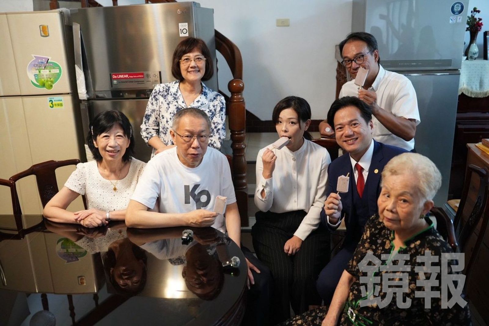 柯P出來了／柯文哲返老家見柯媽　第一口竟不是豬腳麵線