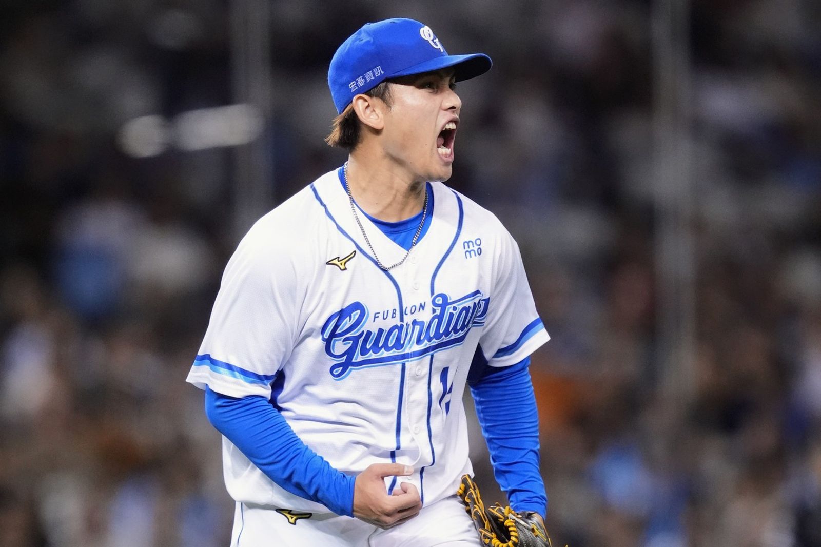 中職/張奕再奪勝成「勝投怪盜」 笑揭技能發動關鍵:戴培峰先握手