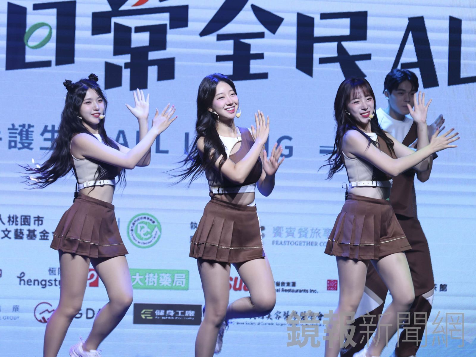 樂天「韓籍三本柱」合體提倡勤洗手運動。劉耀勻攝