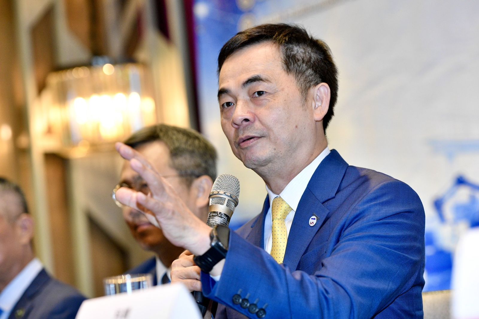 家登邱銘乾證實馬斯克Terafab有來接觸 談下半年笑稱:大客戶好我就好