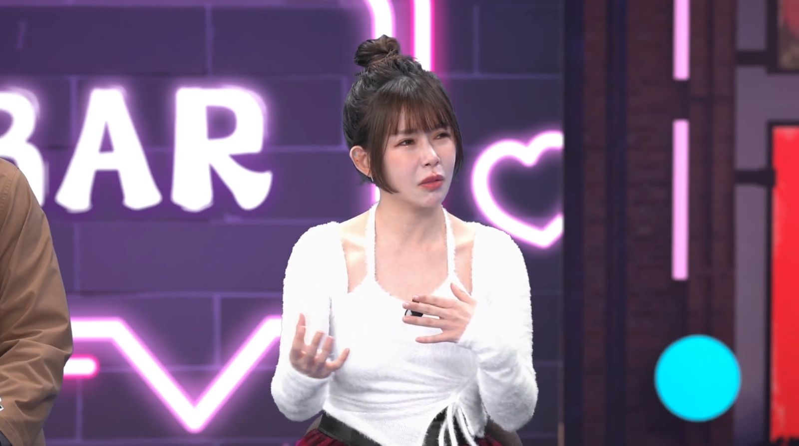 阿樂透露命理師算他明後年恐遇死劫。《戀愛熊天秤》提供