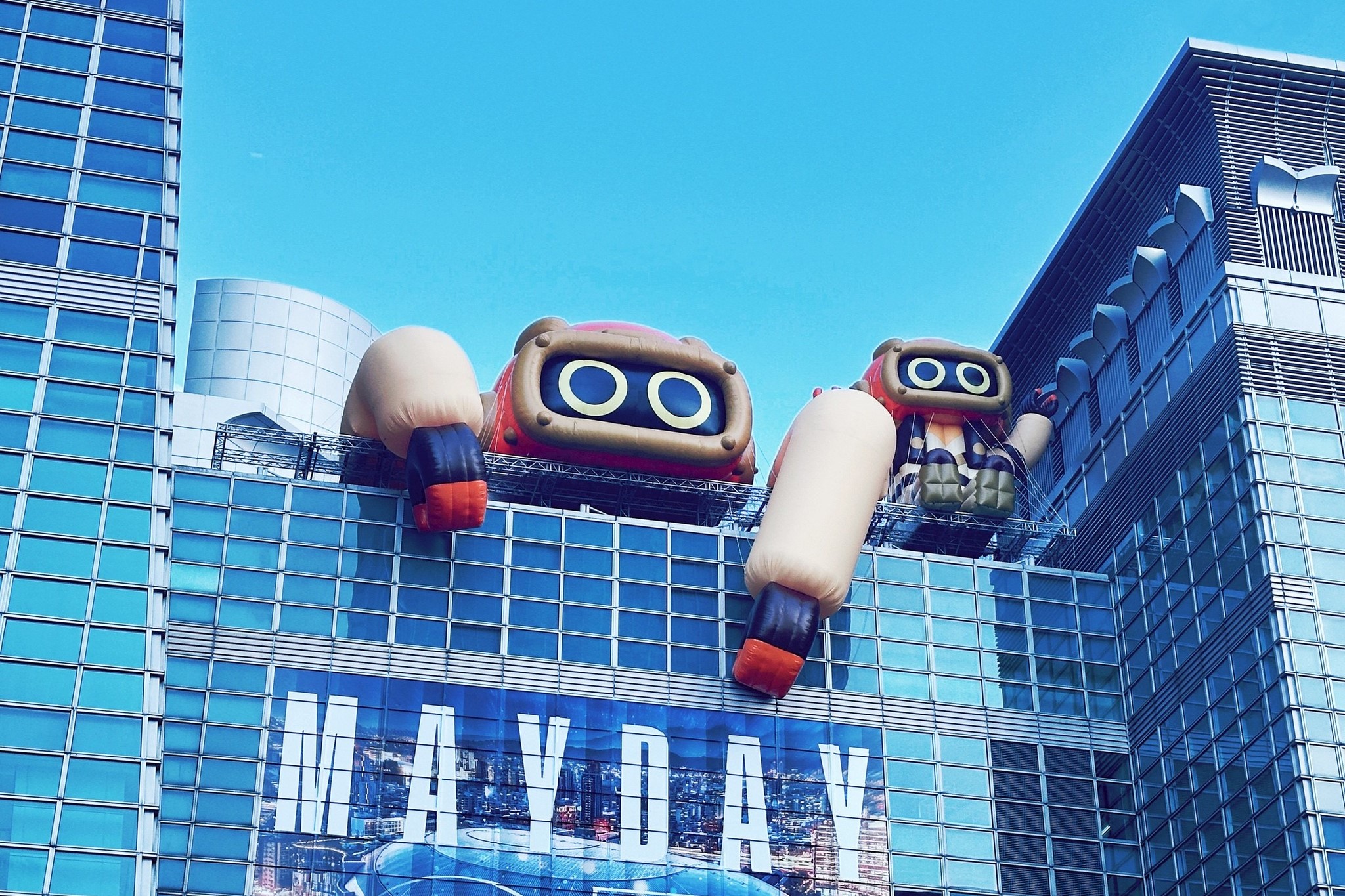 獨家／五月天大巨蛋第二週開唱藏驚喜　蔡頭粿爬上101燈光密碼今晚揭曉